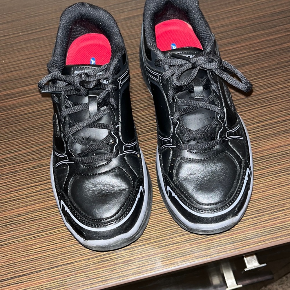 Gently used Skechers non slip work shoes